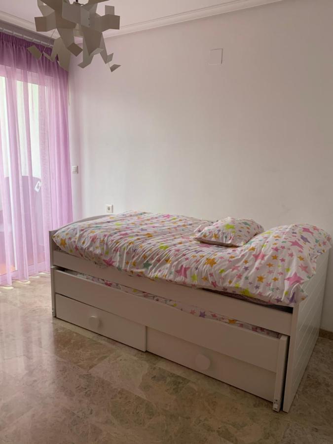 Bonito Alojamiento Junto A La Plaza De Toros Con Garage Apartman Albacete Kültér fotó